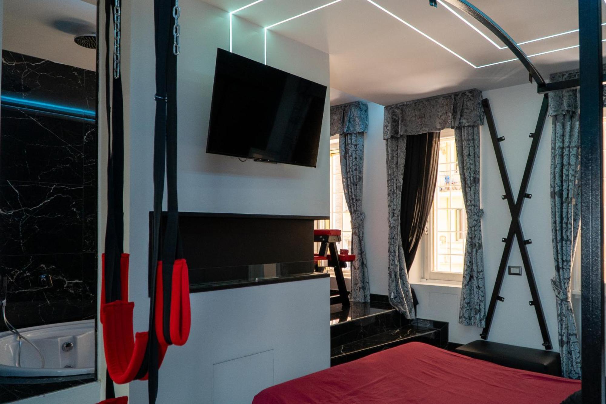 Suite Luxury Bdsm روما المظهر الخارجي الصورة